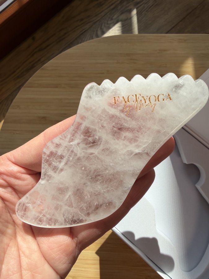 Gua sha z białego jadeitu - obrazek 7