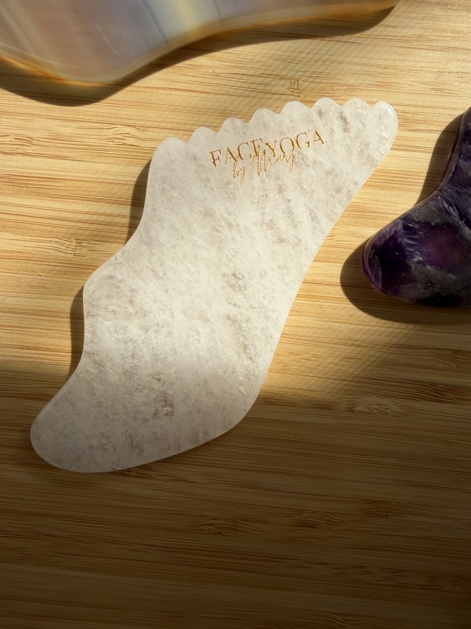 Gua sha z białego jadeitu - obrazek 4